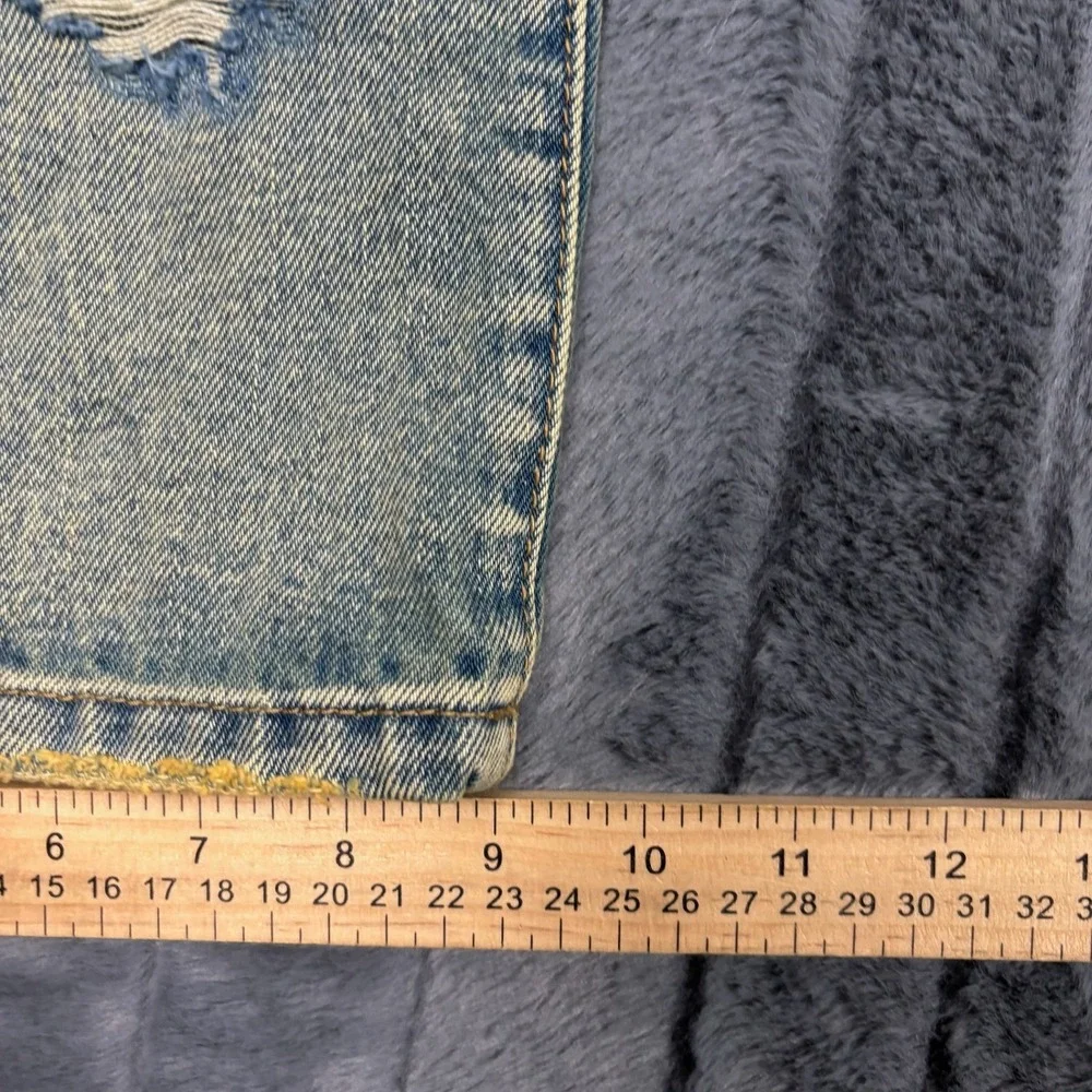 MNML Mens Distressed Relaxed Fit Denim Jeans Light Wash Ripped Size 30 RN139488